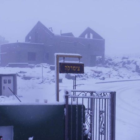 Zimmerke Bruchim Qela' Alon Bagian luar foto